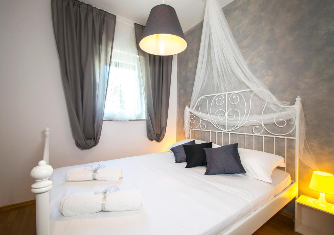 Apartmani Skopac ラバック エクステリア 写真
